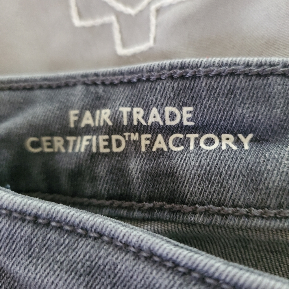 Gray Universal Thread Midrise Skinny Jeans 14/32R - Picture 5 of 7